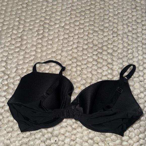 Victoria's Secret Black Women's Bra - Picture 2 of 4